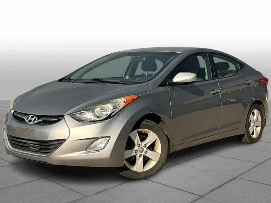 2013 Hyundai Elantra GLS photo 1