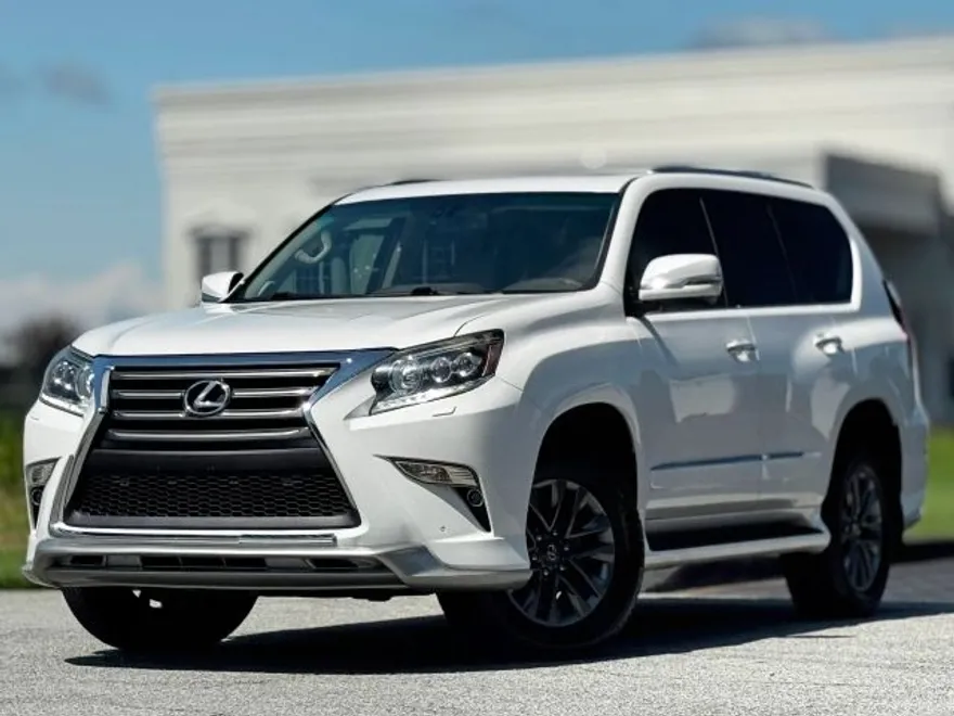 2017 Lexus GX 460 photo 1