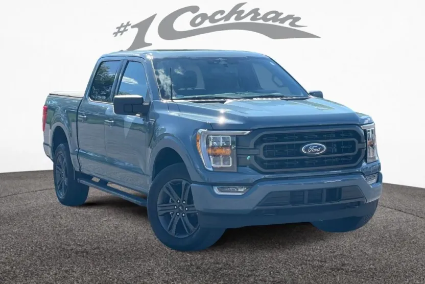 2023 Ford F-150 XLT photo 1