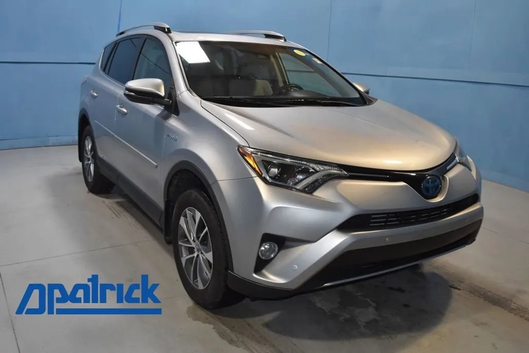 2018 Toyota RAV4 Hybrid photo 1