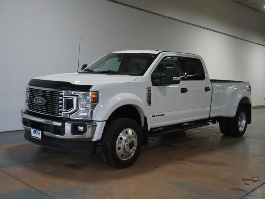 2022 Ford F-450 XLT photo 1