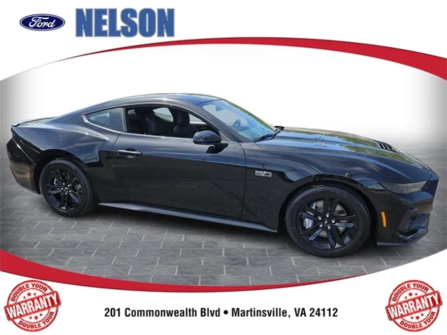 2025 Ford Mustang GT photo 1