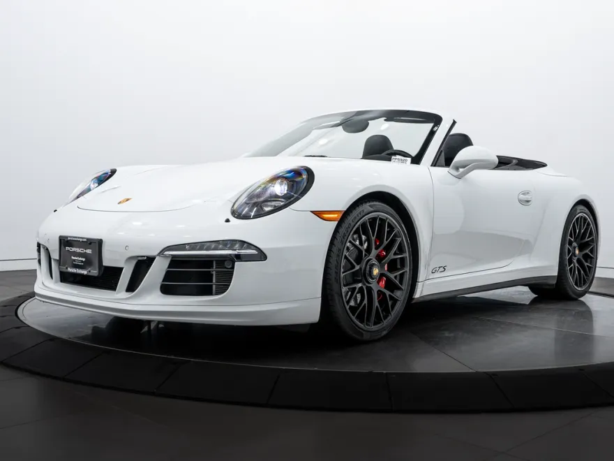2015 Porsche 911 4S GTS photo 1