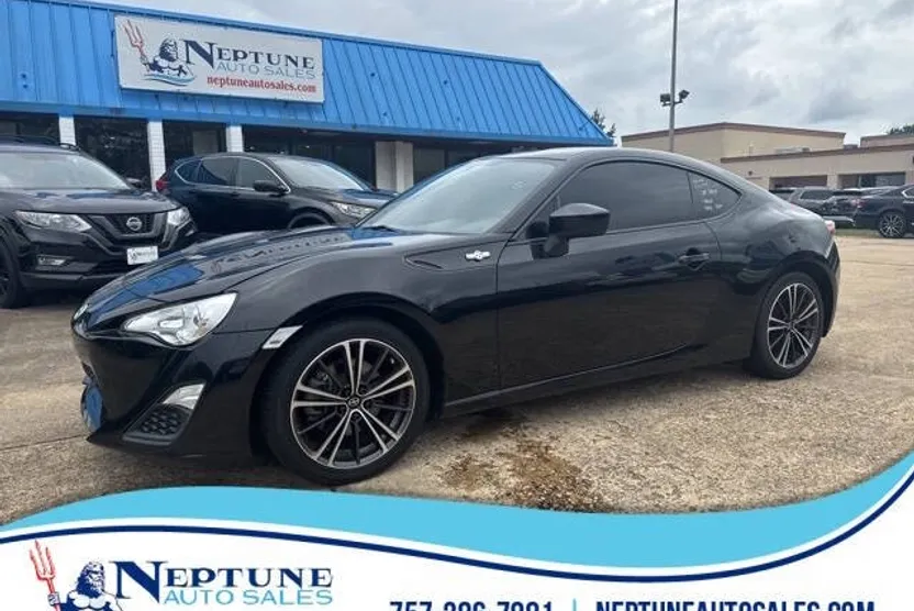 2015 Scion FR-S Base photo 1