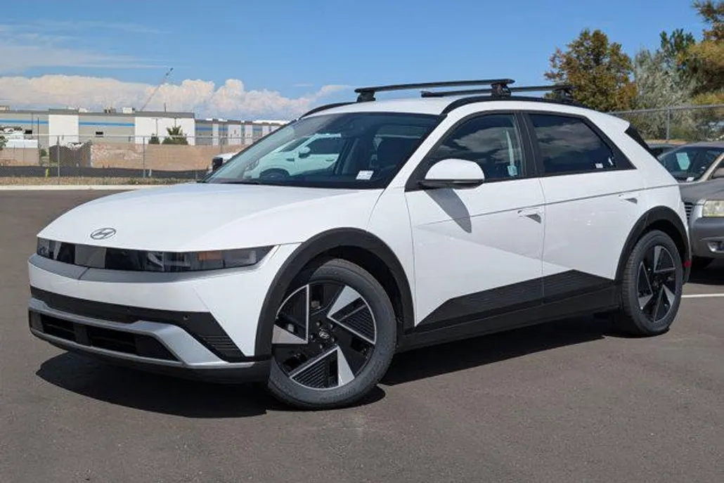 2025 Hyundai Ioniq 5 SEL photo 1