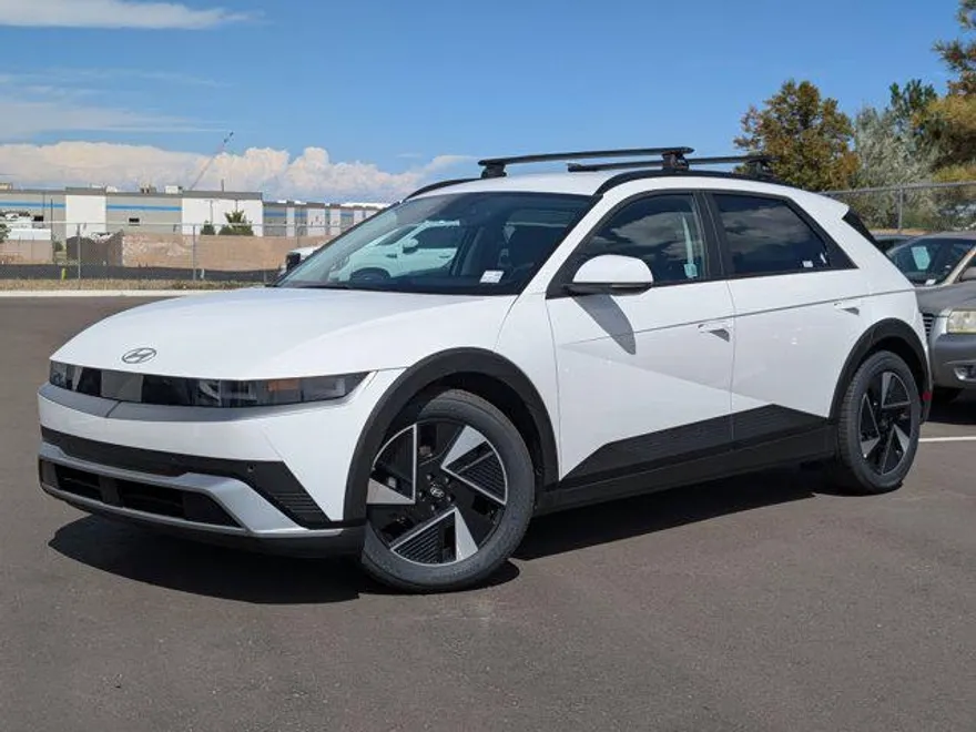 2025 Hyundai Ioniq 5 SEL photo 1