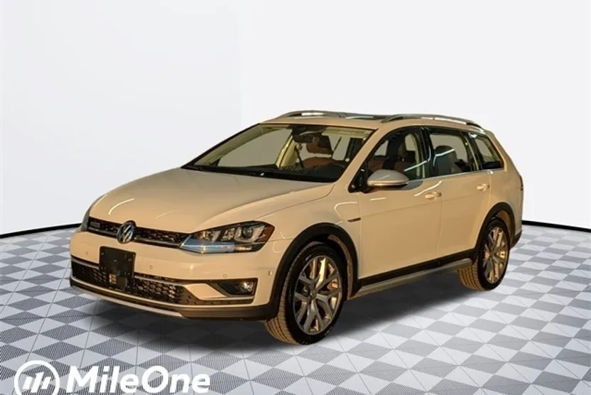 2017 Volkswagen Golf Alltrack TSI SEL photo 1