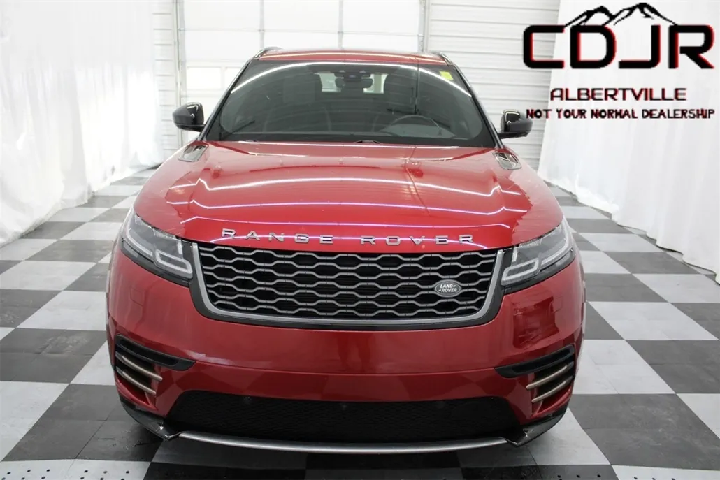 2019 Land Rover Range Rover Velar HSE R-Dynamic photo 1