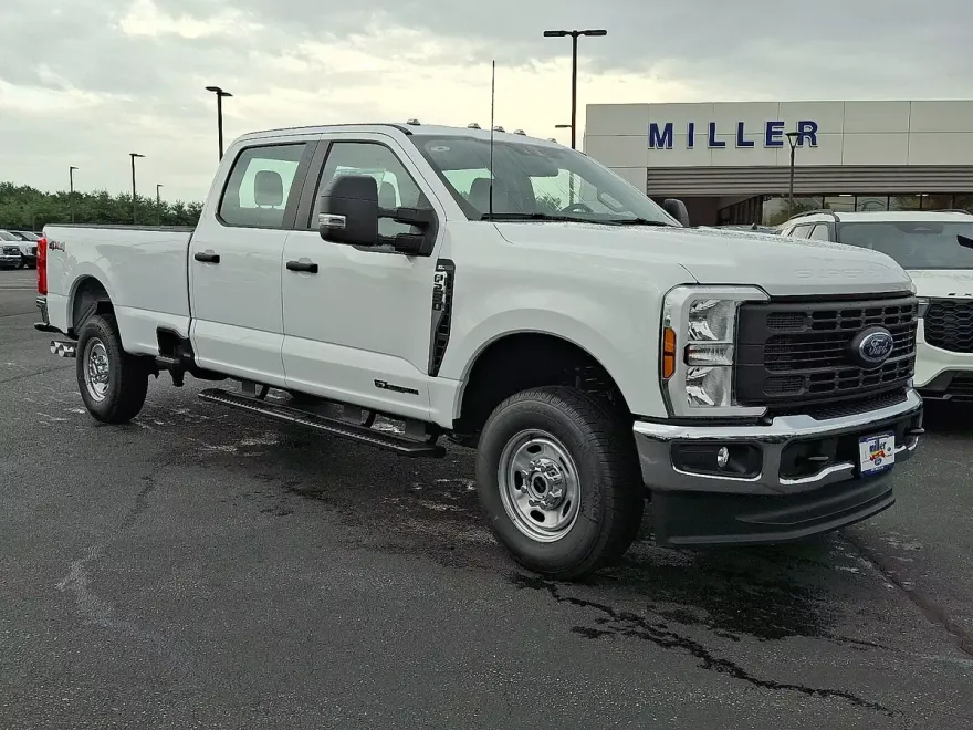 2025 Ford F-250 XL photo 1