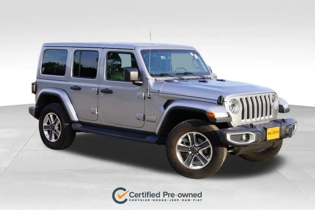 2020 Jeep Wrangler Unlimited Sahara photo 1