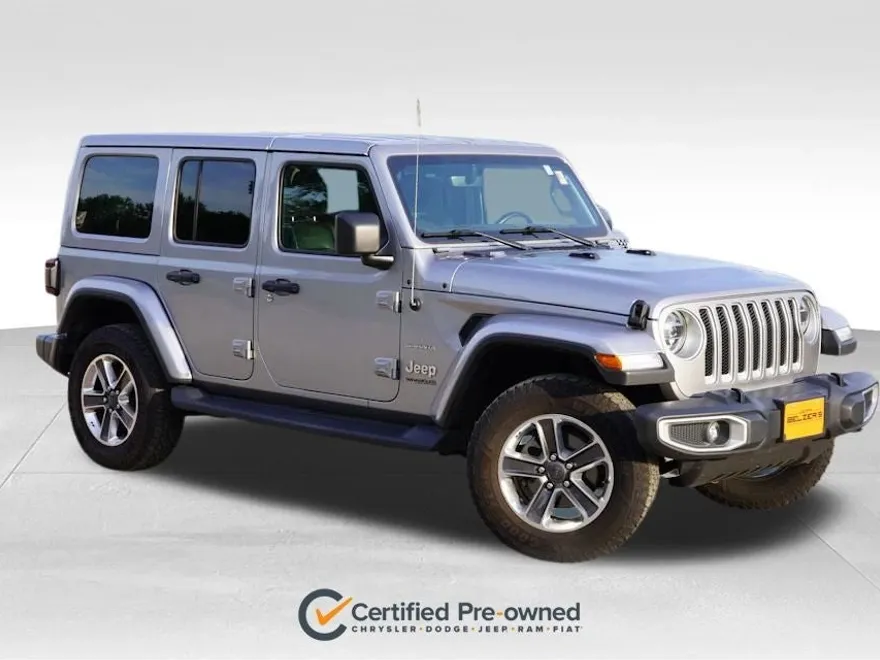 2020 Jeep Wrangler Unlimited Sahara photo 1