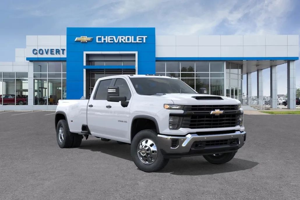 2026 Chevrolet Silverado 3500HD photo 1