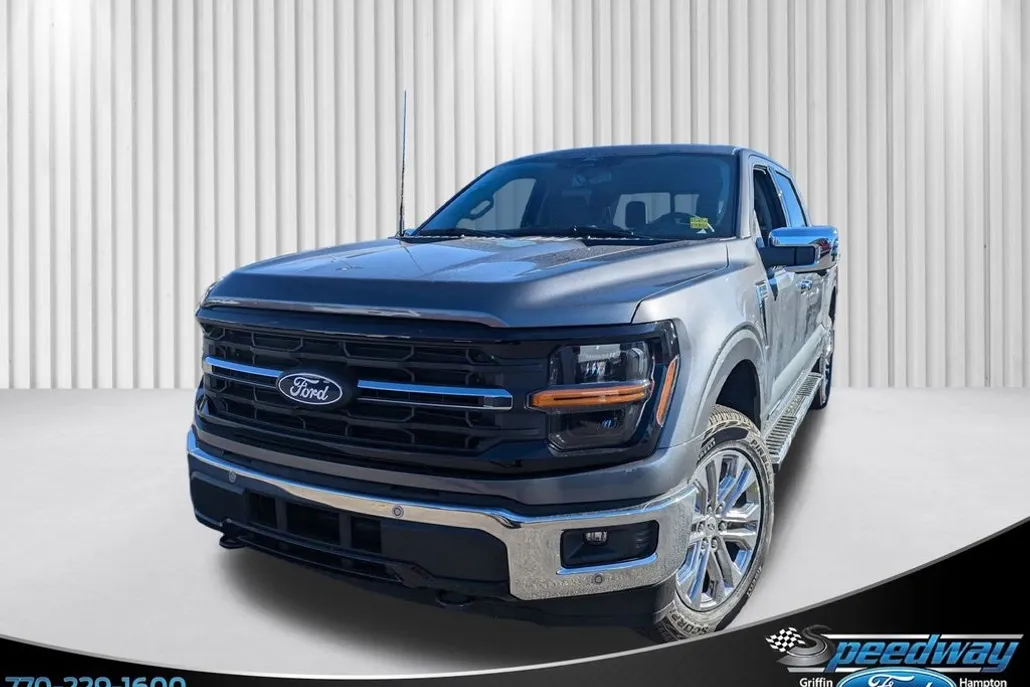 2025 Ford F-150 XLT photo 1