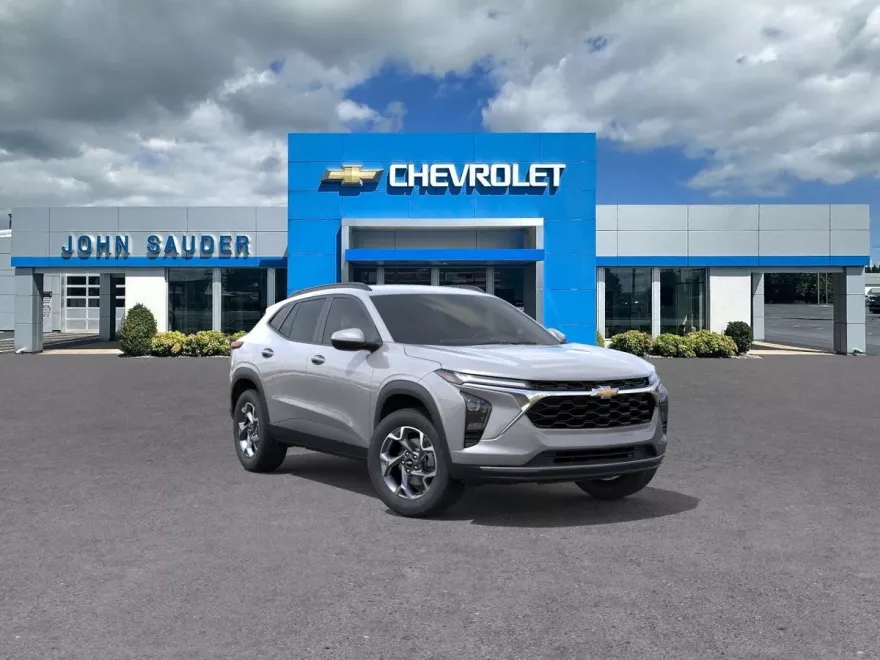 2025 Chevrolet Trax LT photo 1