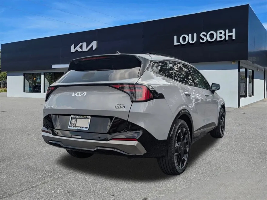 2026 Kia Sportage SX photo 1