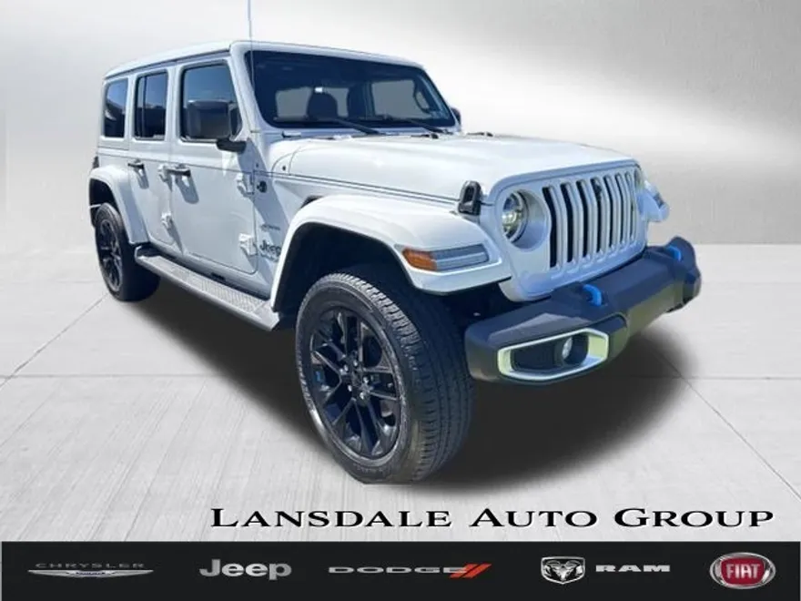 2022 Jeep Wrangler 4xe Unlimited Sahara photo 1