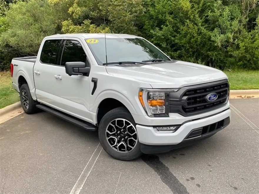 2023 Ford F-150 XLT photo 1
