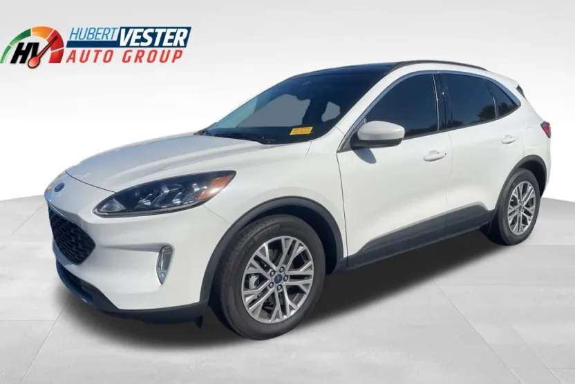 2022 Ford Escape SEL photo 1