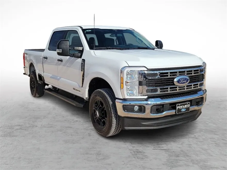2025 Ford F-250 XLT photo 1