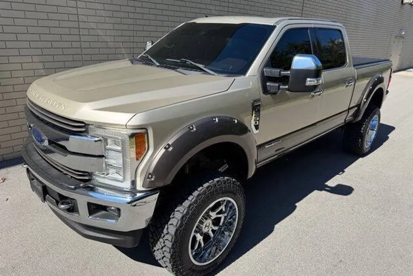 2017 Ford F-250 King Ranch photo 1