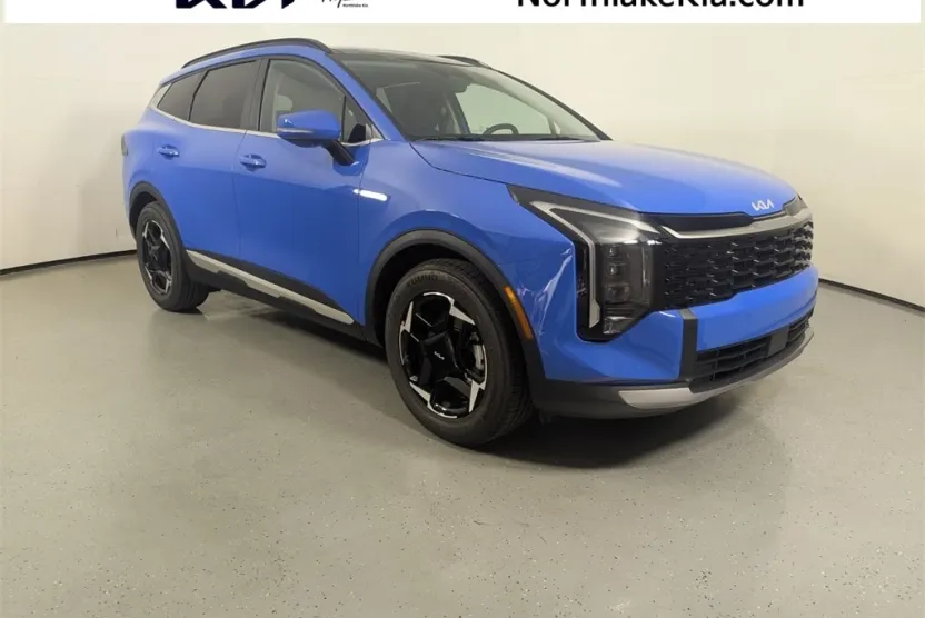 2026 Kia Sportage EX photo 1