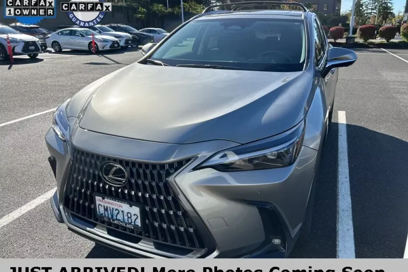 2025 Lexus NX 350h Premium photo 1