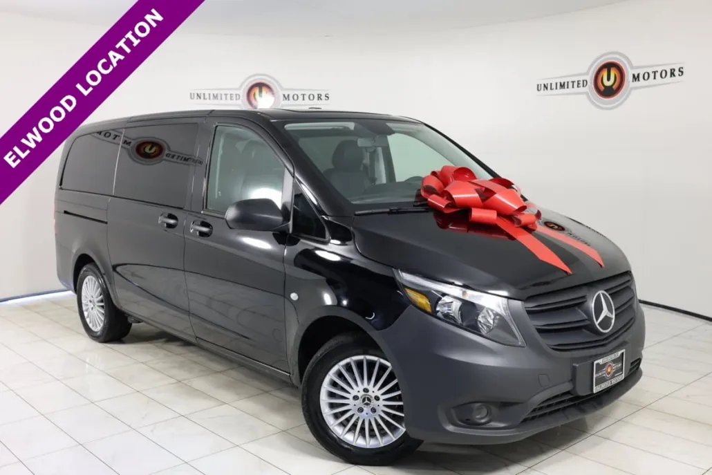 2023 Mercedes Benz Metris Passenger Van photo 1