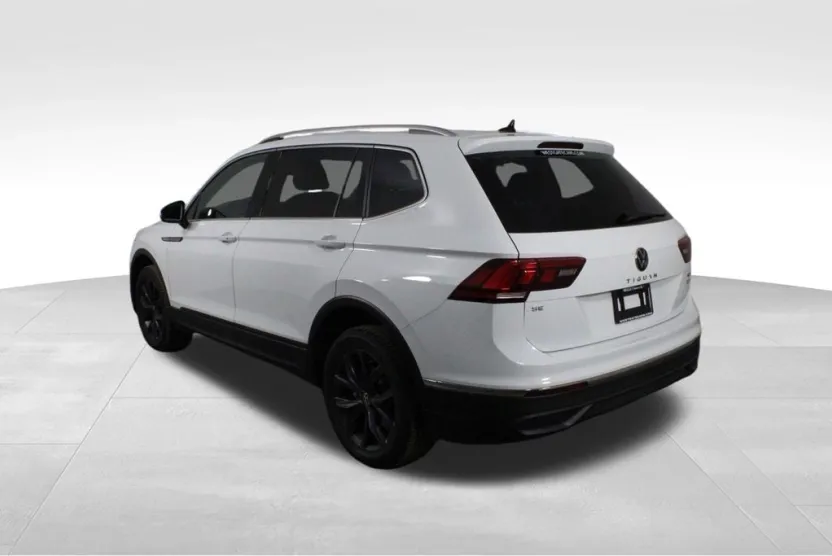 2024 Volkswagen Tiguan SE Wolfsburg Edition photo 1