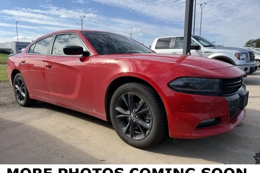 2022 Dodge Charger SXT photo 1