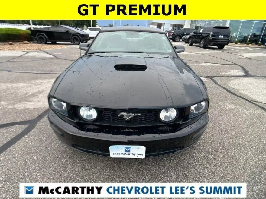 2007 Ford Mustang GT Premium photo 1