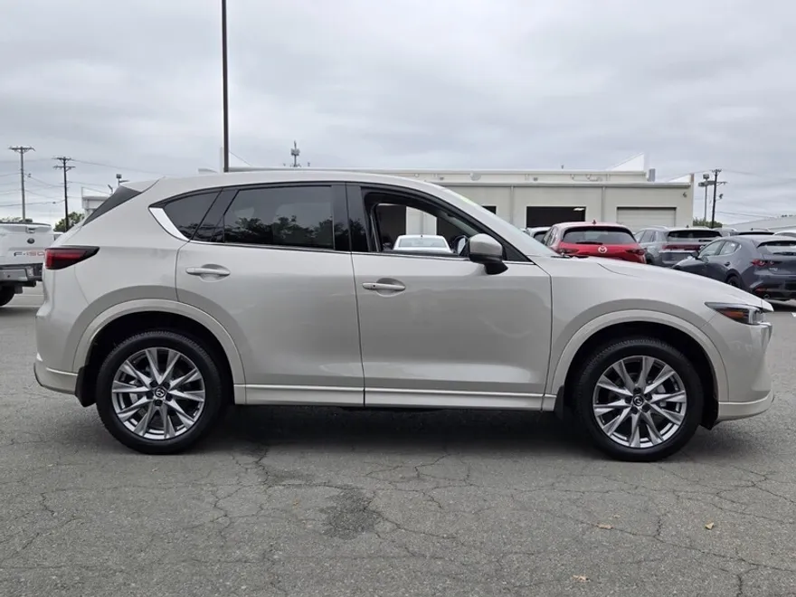 2024 Mazda CX-5 2.5 S Premium photo 1