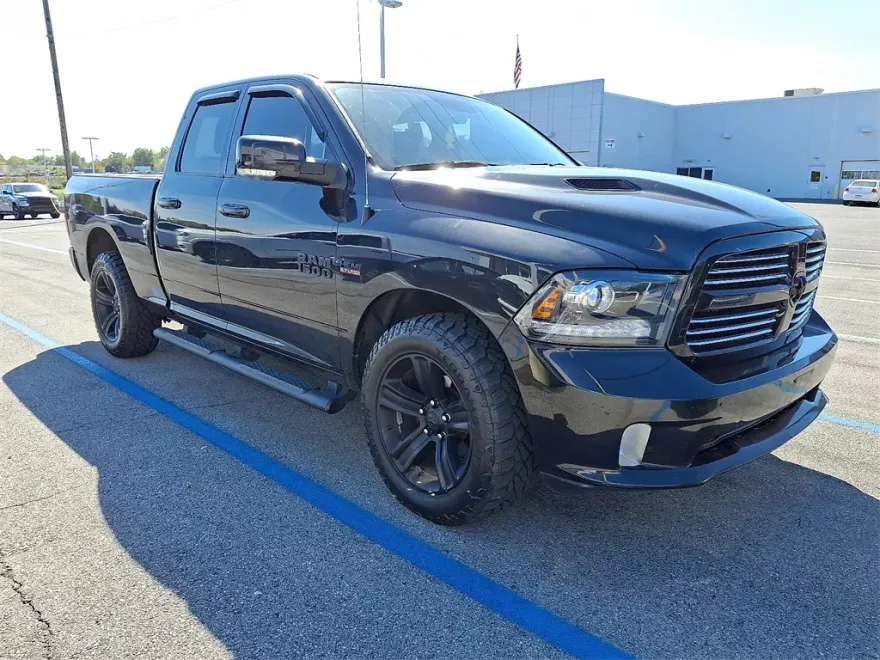 2017 Ram 1500 Sport photo 1