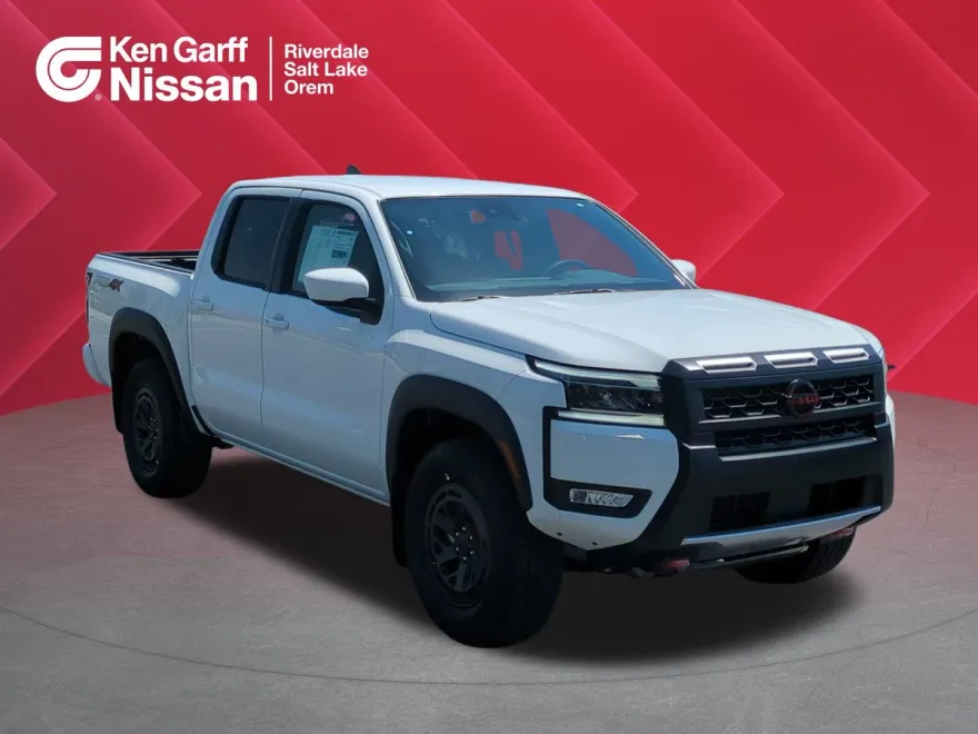 2025 Nissan Frontier PRO-4X photo 1
