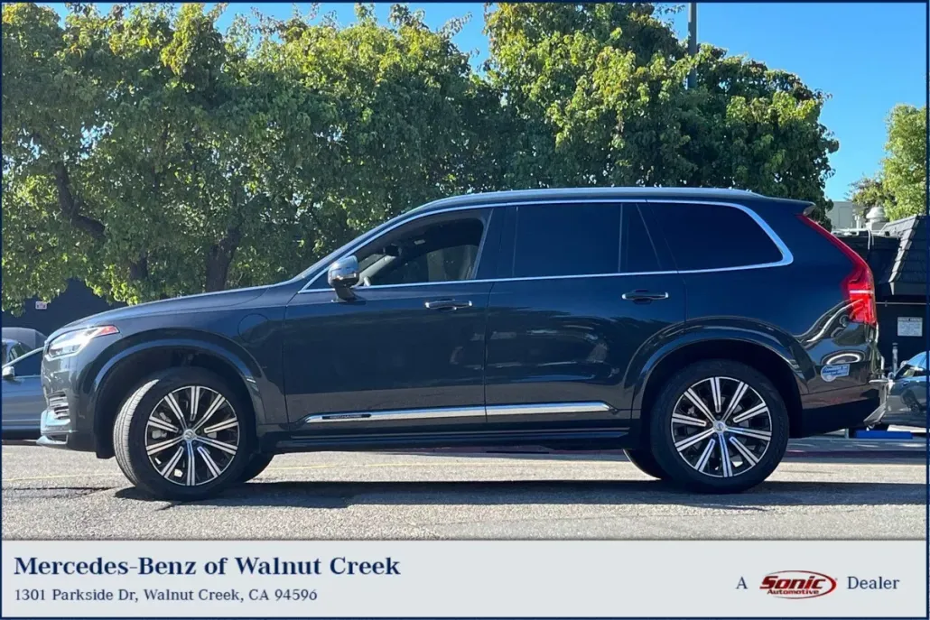 2021 Volvo XC90 Recharge T8 Inscription photo 1