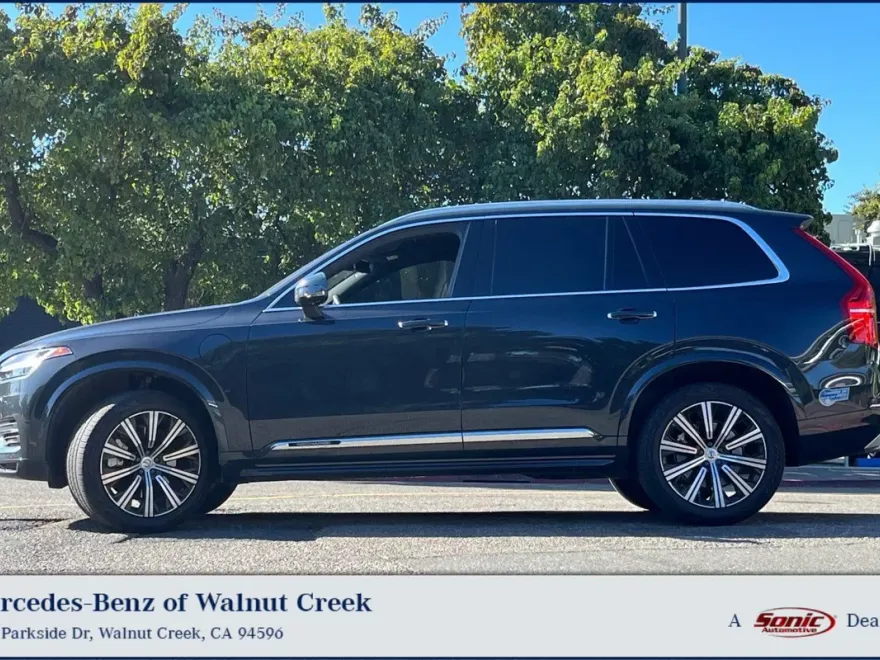 2021 Volvo XC90 Recharge T8 Inscription photo 1
