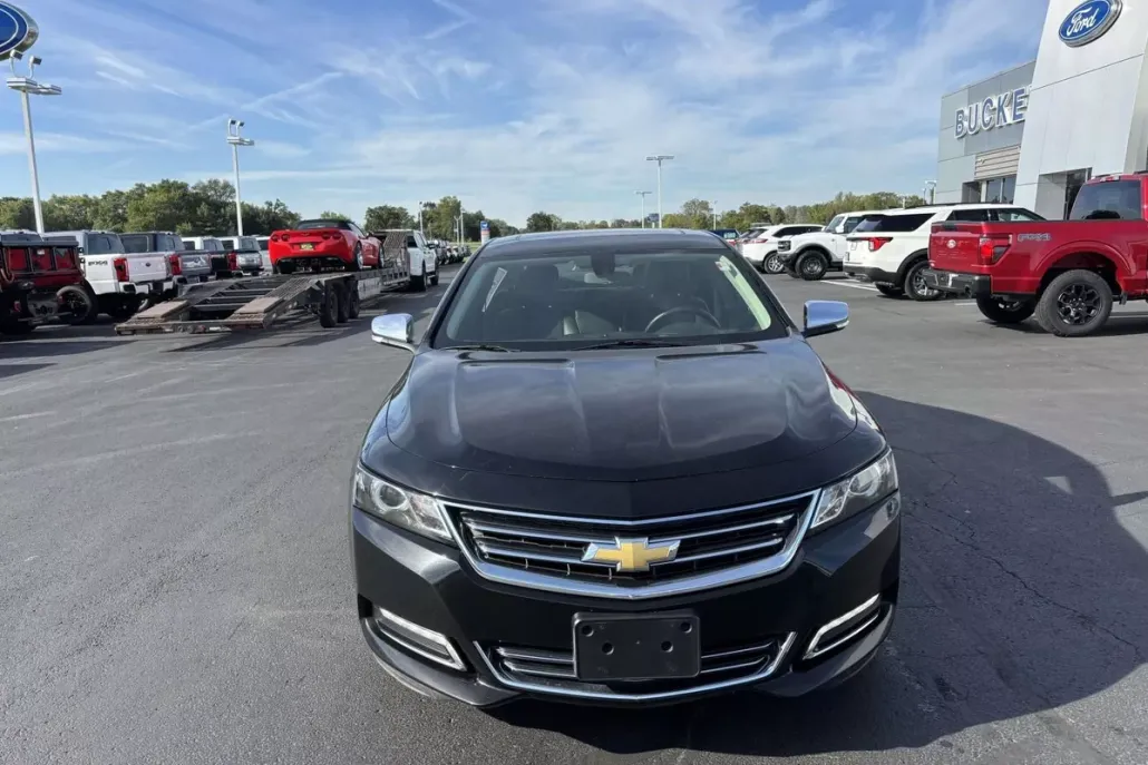2019 Chevrolet Impala Premier photo 1