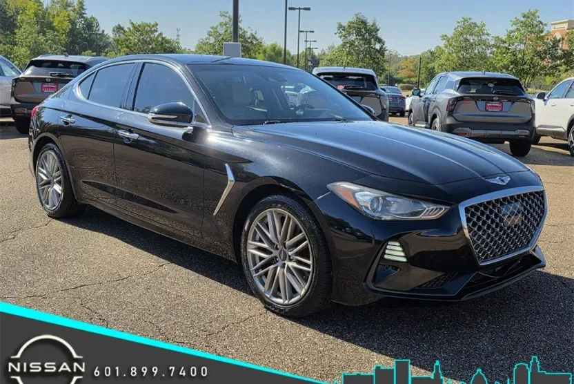 2020 Genesis G70 2.0T photo 1