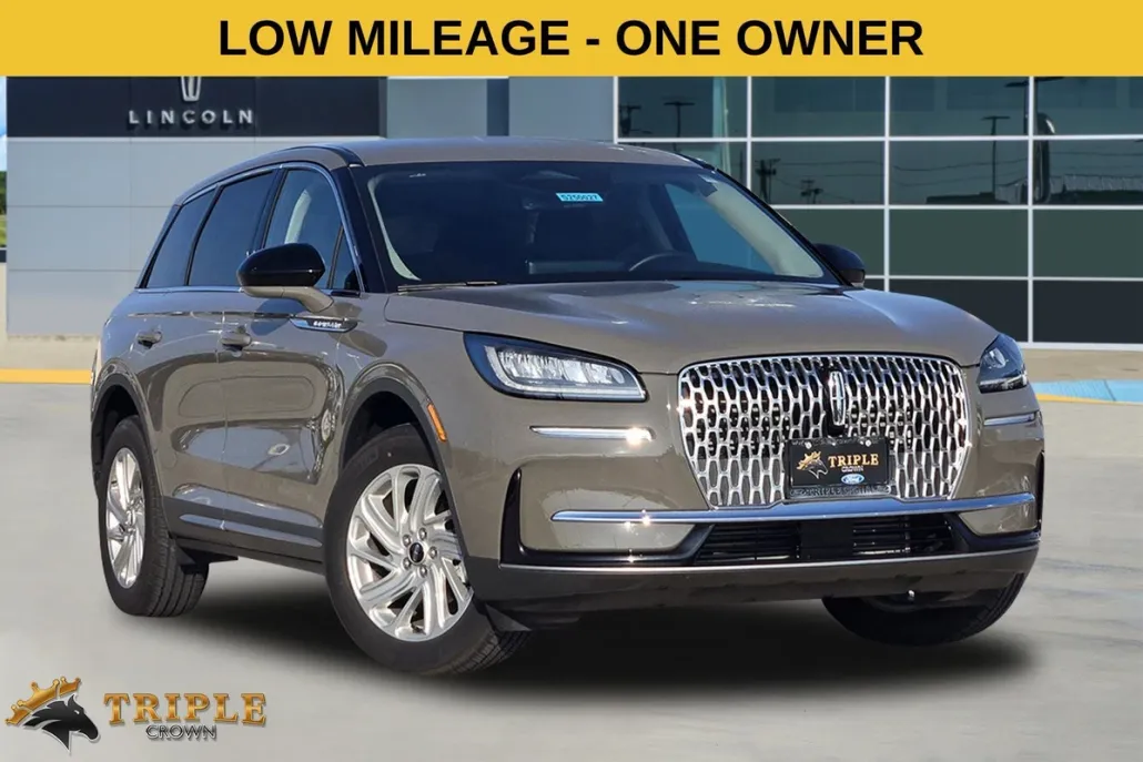 2025 Lincoln Corsair Premiere photo 1