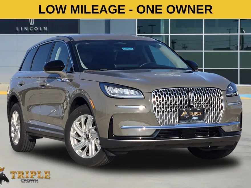 2025 Lincoln Corsair Premiere photo 1