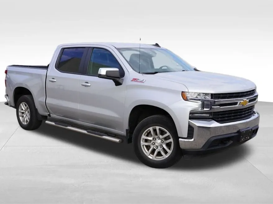 2022 Chevrolet Silverado 1500 LT Z71 photo 1