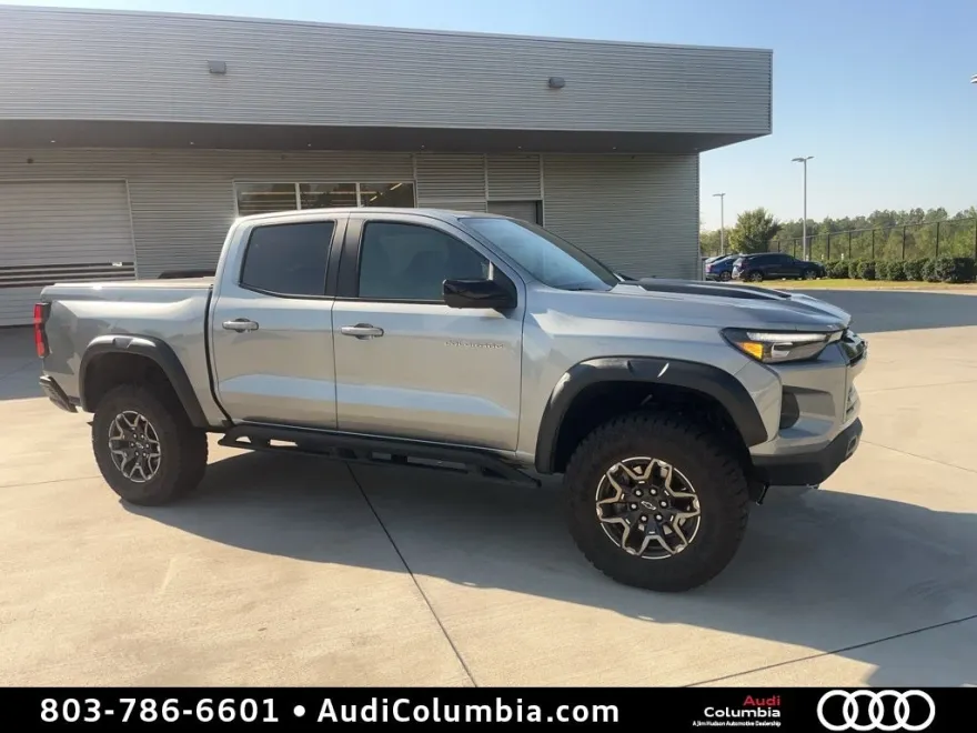 2024 Chevrolet Colorado ZR2 photo 1