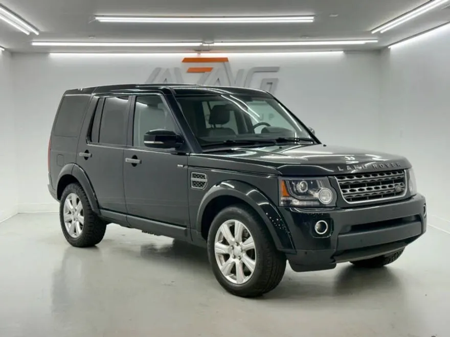 2016 Land Rover LR4 HSE photo 1