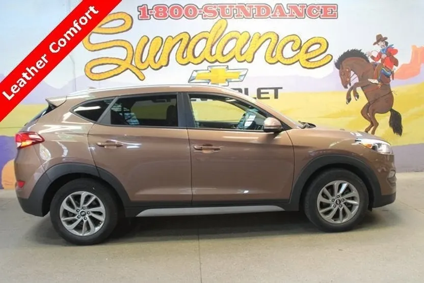 2017 Hyundai Tucson SE Plus photo 1