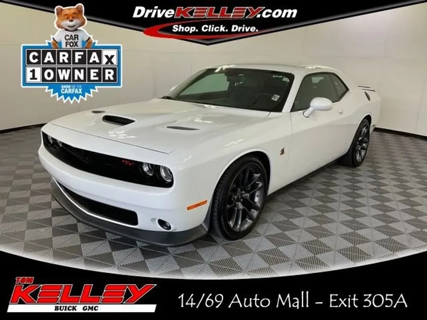 2023 Dodge Challenger R/T Scat Pack photo 1