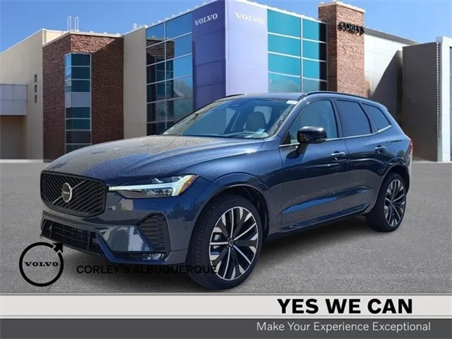 2026 Volvo XC60 B5 photo 1