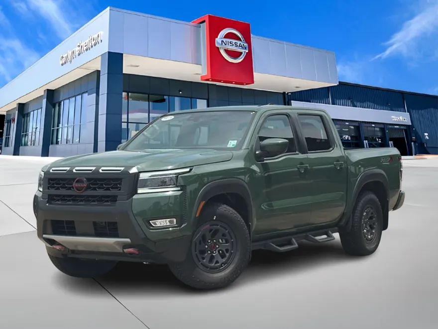 2025 Nissan Frontier PRO-X Crew Cab photo 1
