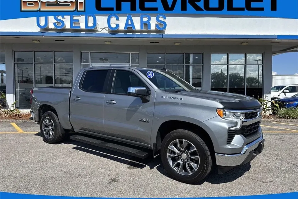 2024 Chevrolet Silverado 1500 LT photo 1