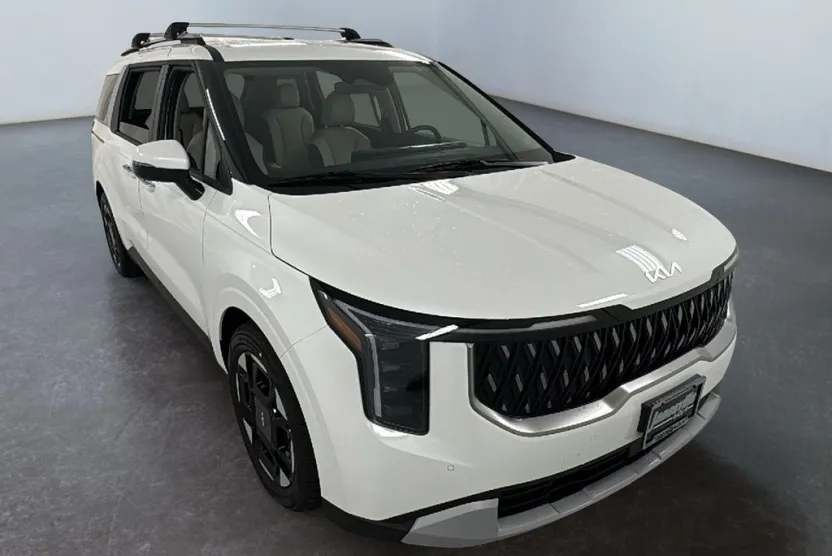 2026 Kia Carnival EX photo 1