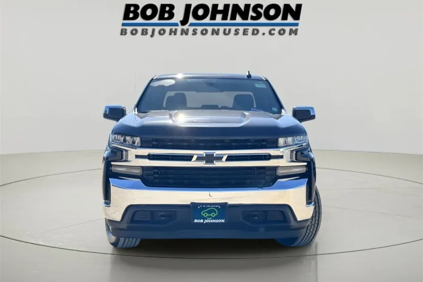 2020 Chevrolet Silverado 1500 LT photo 1