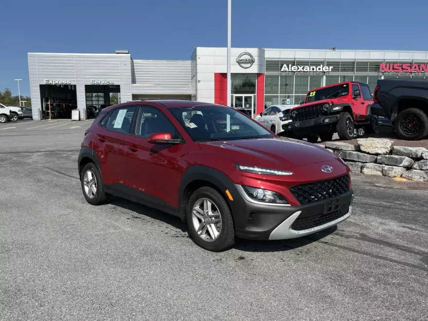 2023 Hyundai Kona SE photo 1